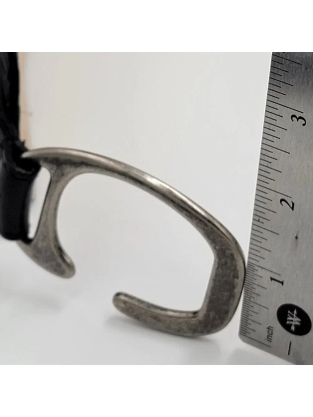 Black Embossed Leather Belt With Silver-Tone Horseshoe Buckle Adjustable Design